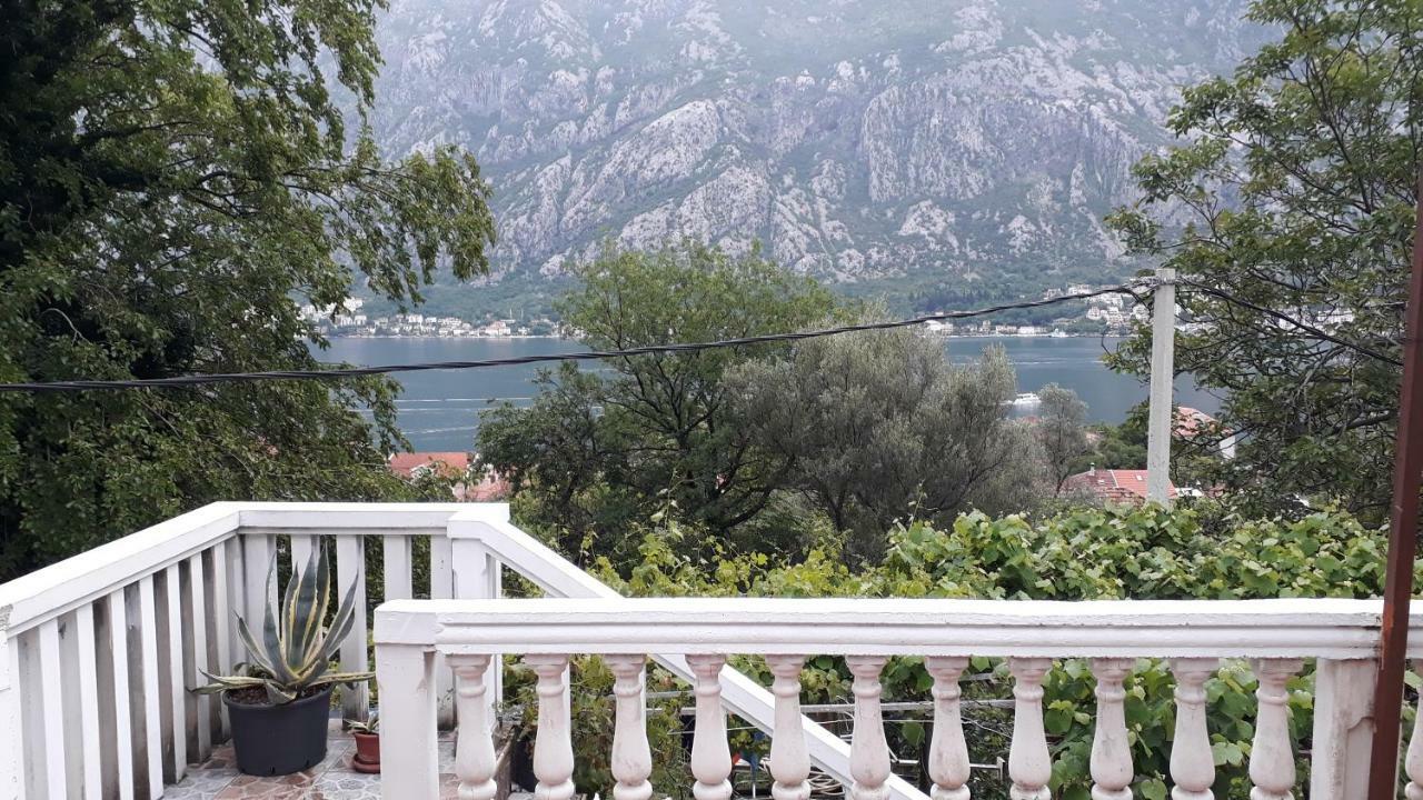 Vila Ruska Prčanj 외부 사진