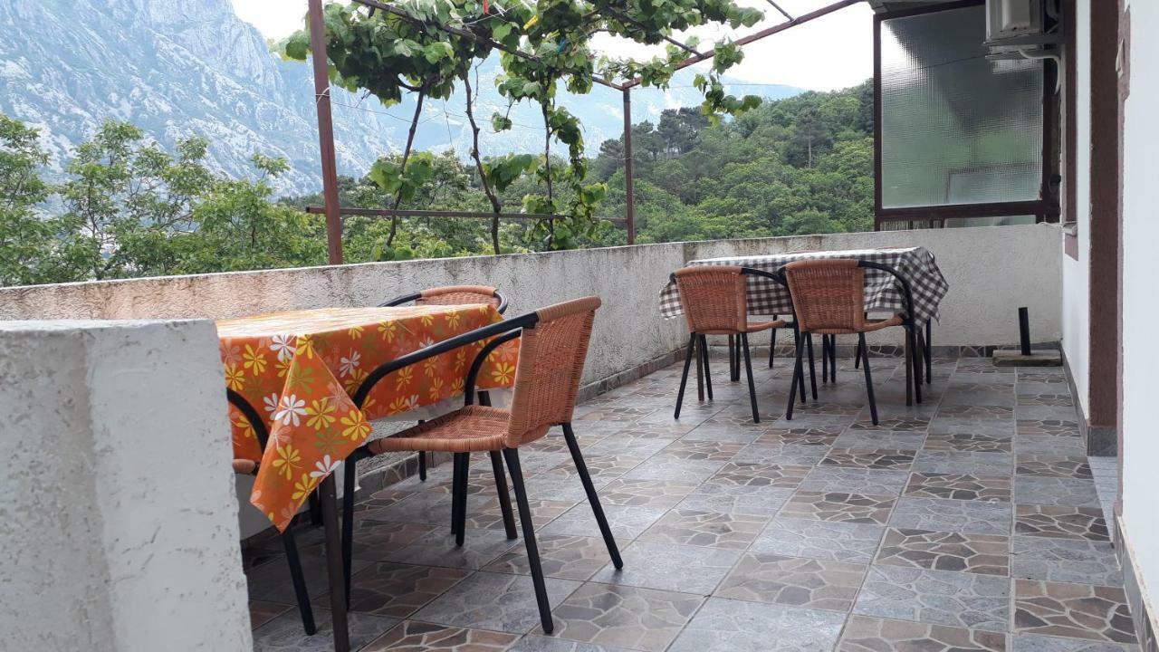 Vila Ruska Prčanj 외부 사진